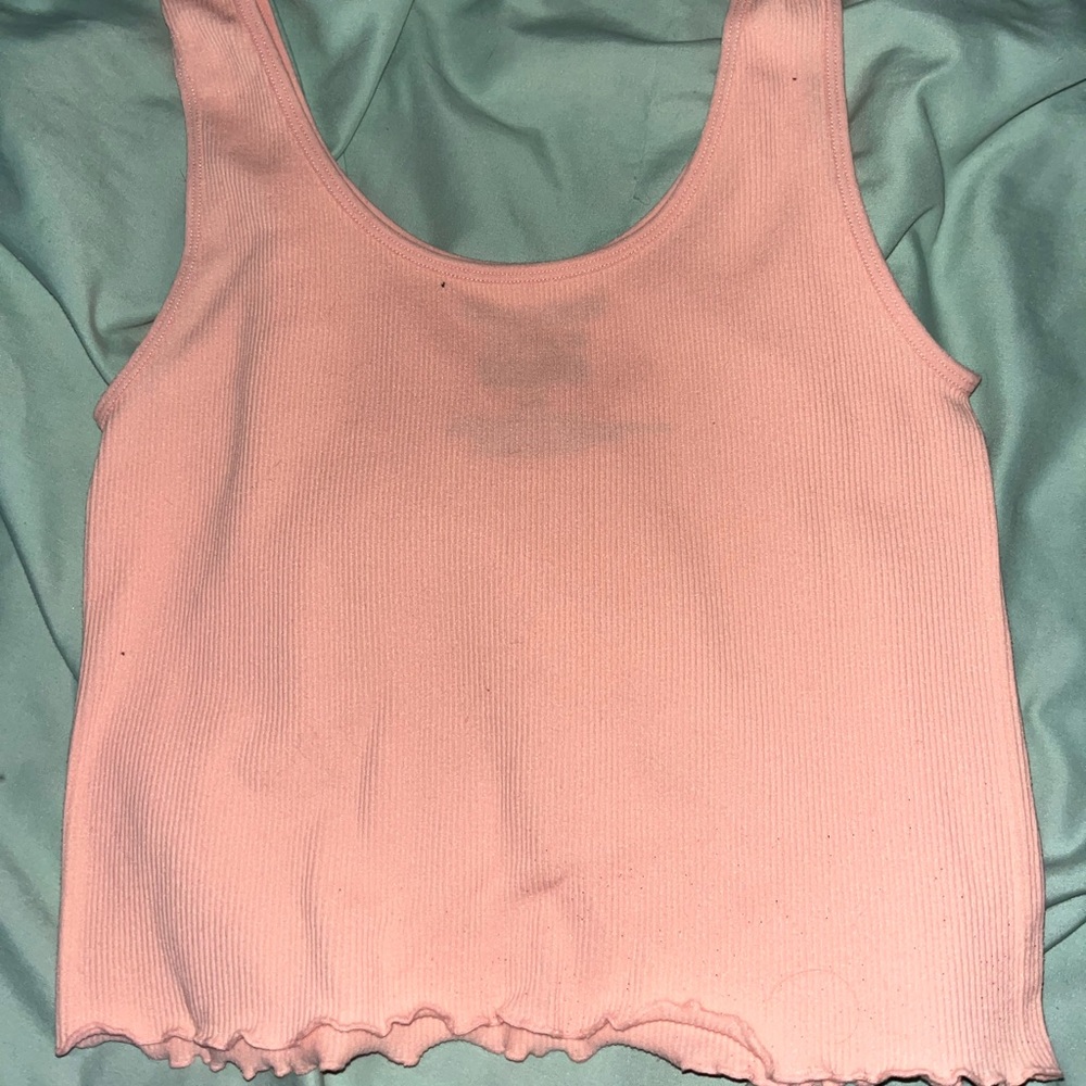 peach crop top